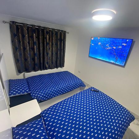 The Royal Boutique Oxford Lodge By London Sleep 6 海斯 外观 照片