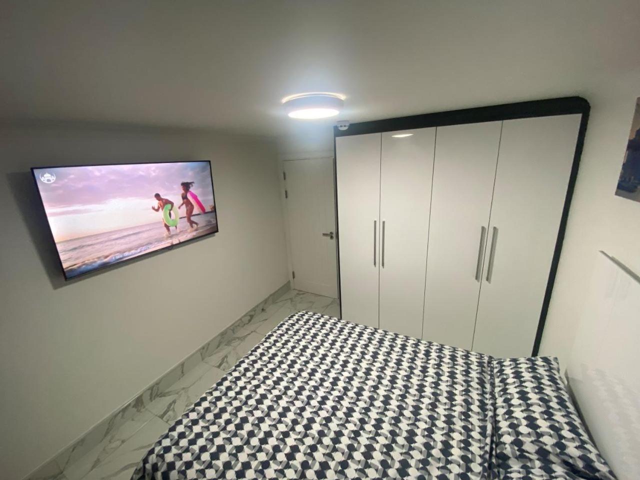 The Royal Boutique Oxford Lodge By London Sleep 6 海斯 外观 照片